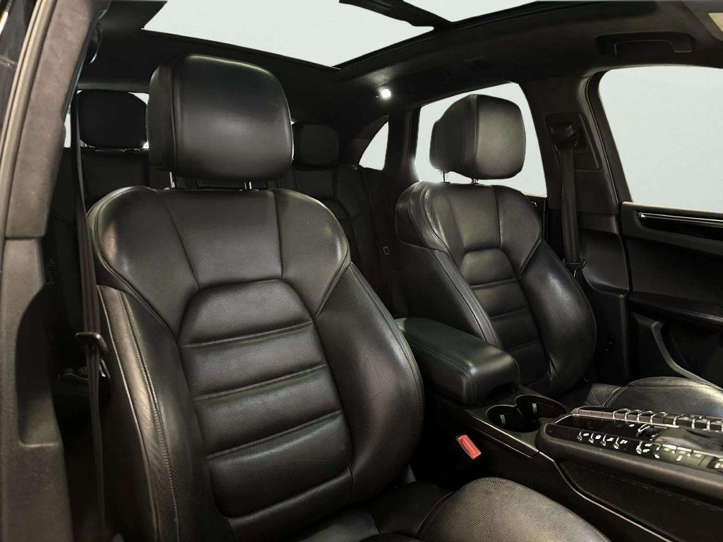 Porsche Macan  2015