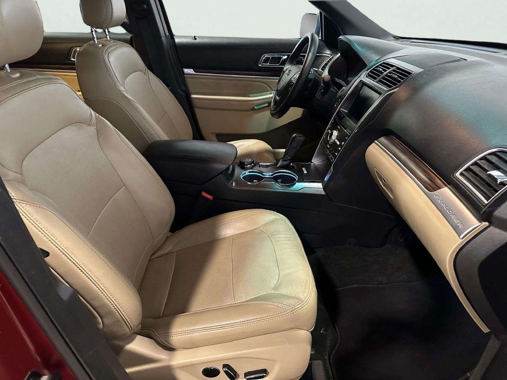 Ford Explorer  2016