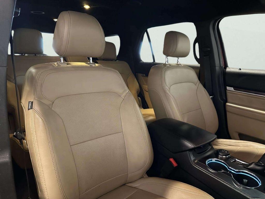 Ford Explorer  2016