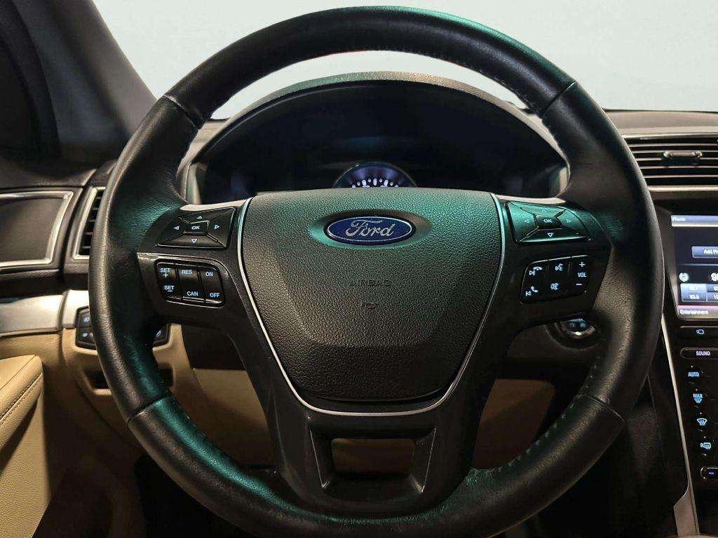 Ford Explorer  2016