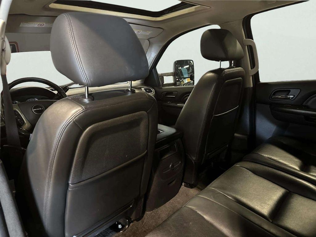 GMC Sierra 2500HD  2012