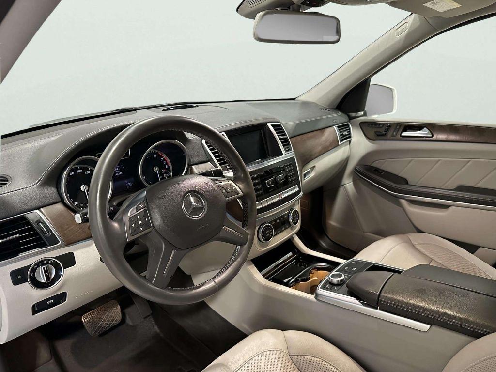Mercedes-Benz GL-Class  2015