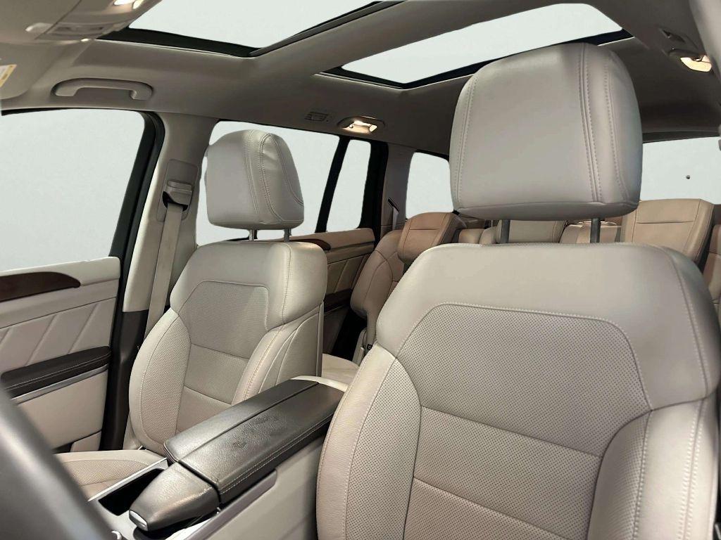 Mercedes-Benz GL-Class  2015