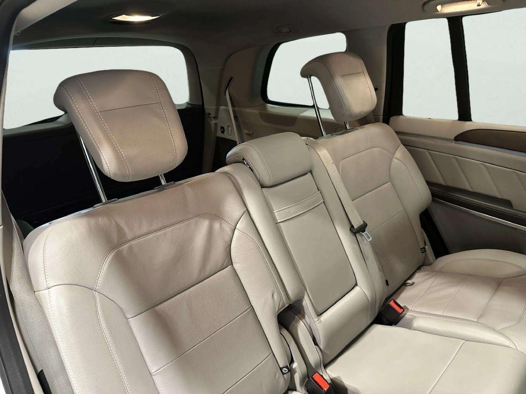 Mercedes-Benz GL-Class  2015