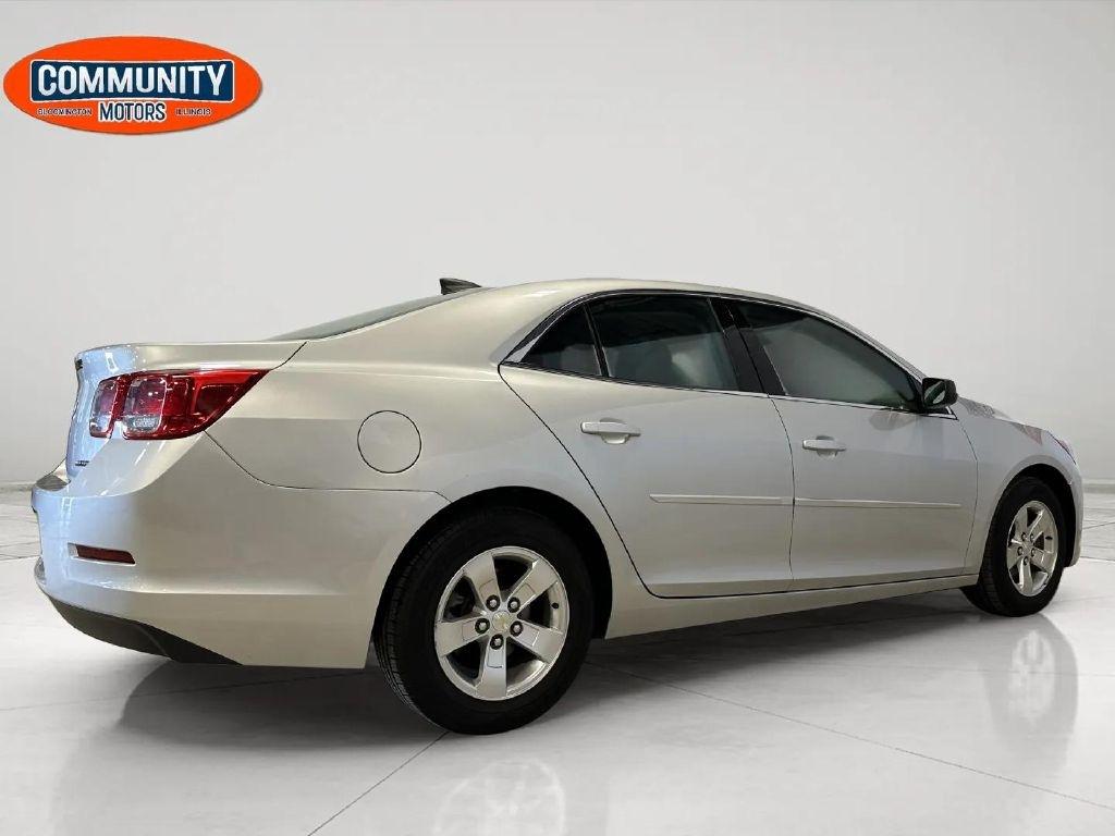 Chevrolet Malibu  2015