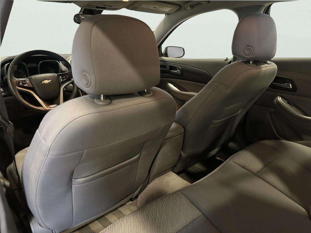 Chevrolet Malibu  2015