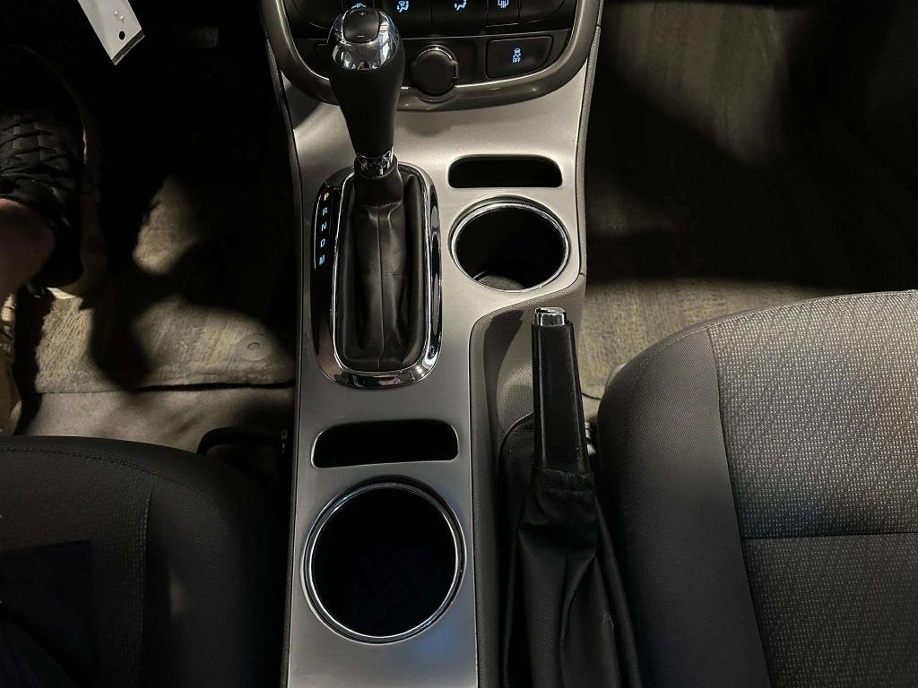 Chevrolet Malibu  2015