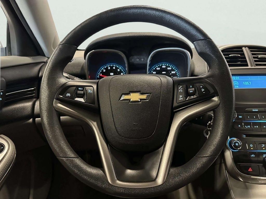 Chevrolet Malibu  2015