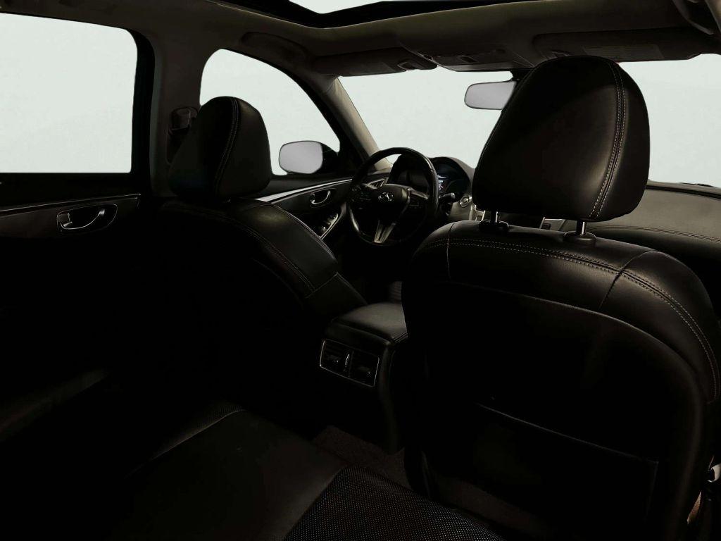 Infiniti Q50  2019