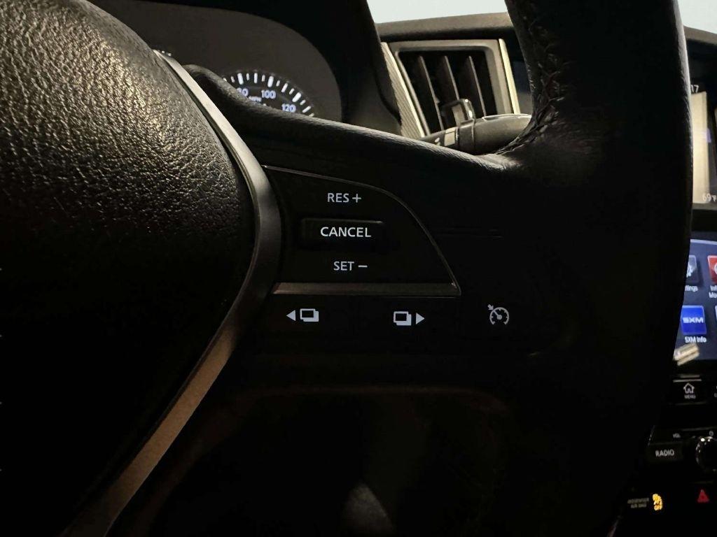 Infiniti Q50  2019