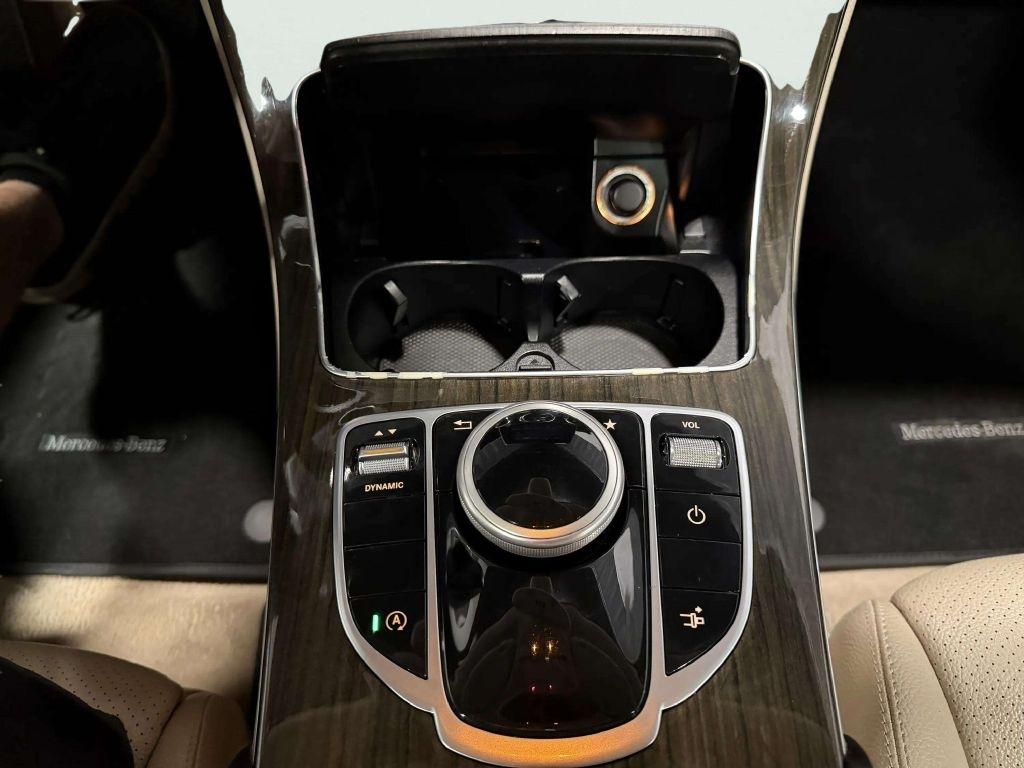Mercedes-Benz C-Class  2017