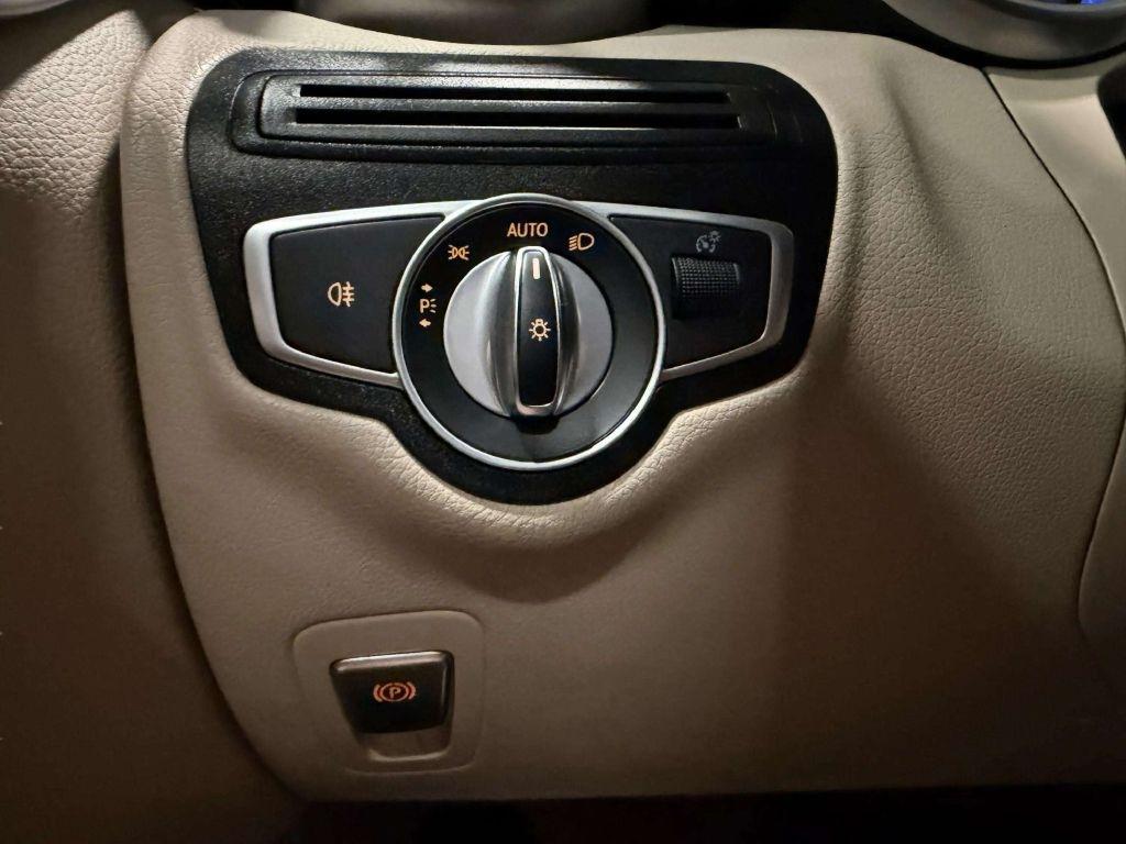 Mercedes-Benz C-Class  2017