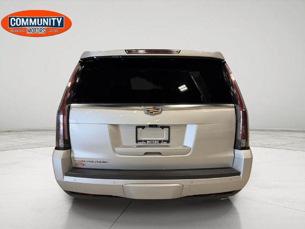 Cadillac Escalade  2018