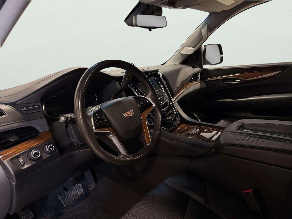 Cadillac Escalade  2018