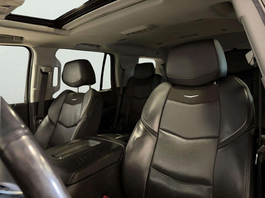 Cadillac Escalade  2018