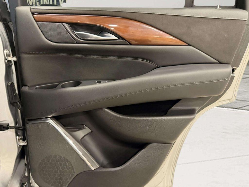 Cadillac Escalade  2018