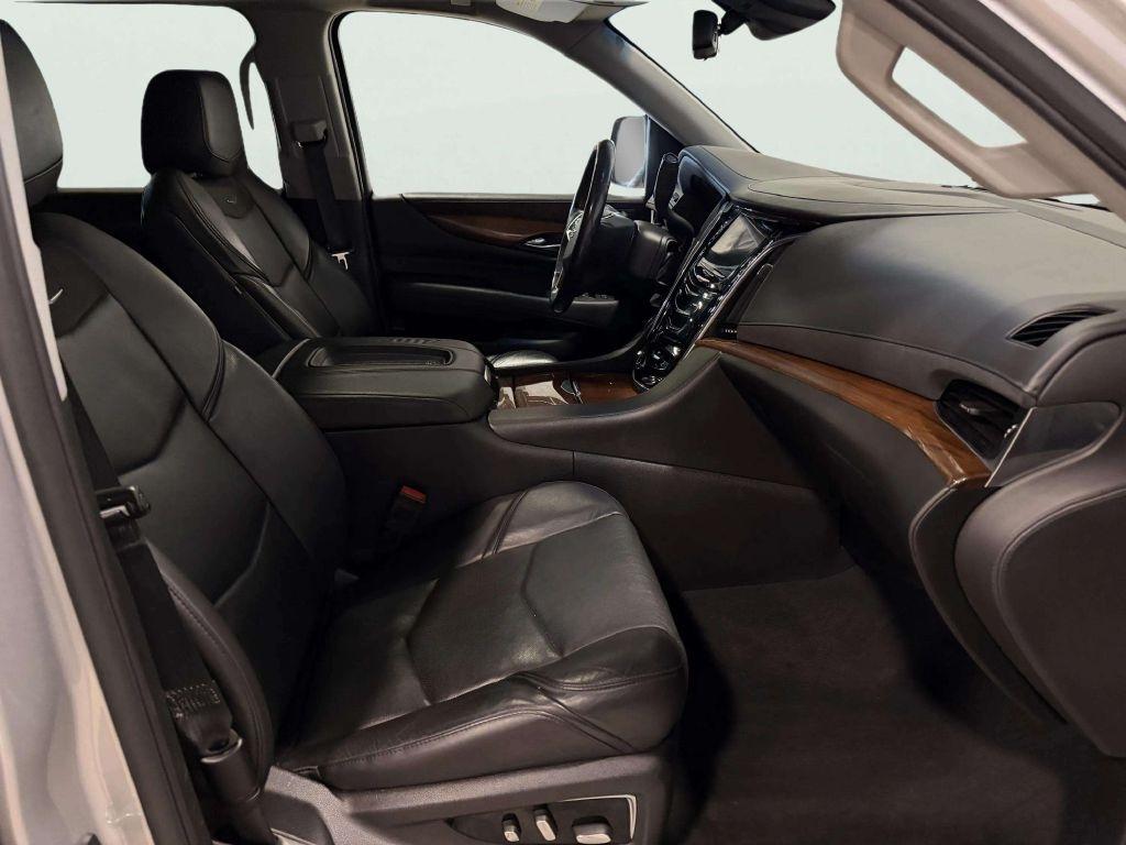 Cadillac Escalade  2018