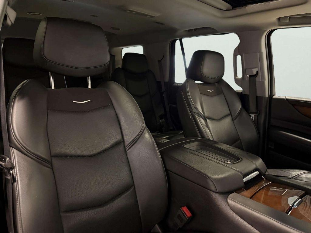 Cadillac Escalade  2018