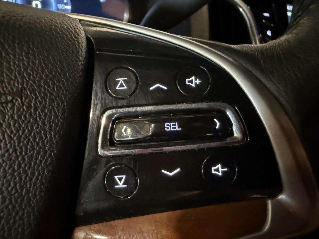 Cadillac Escalade  2018