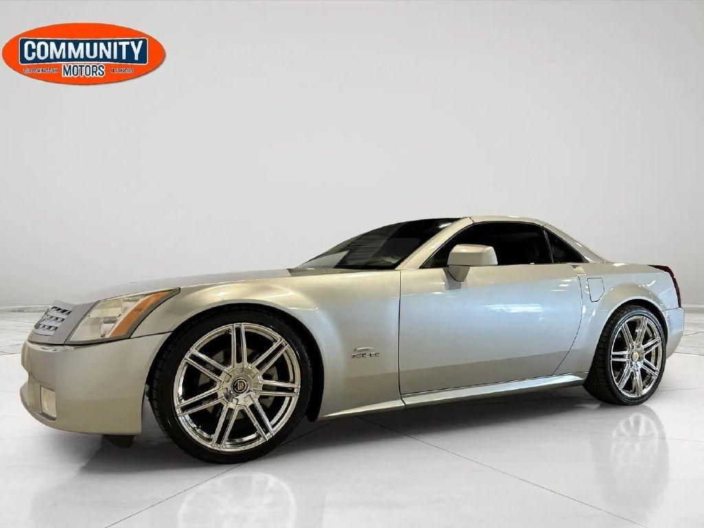 Cadillac XLR  2004
