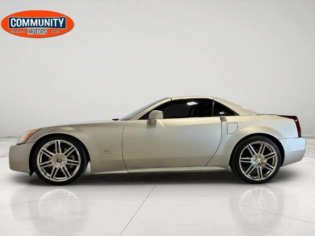 Cadillac XLR  2004