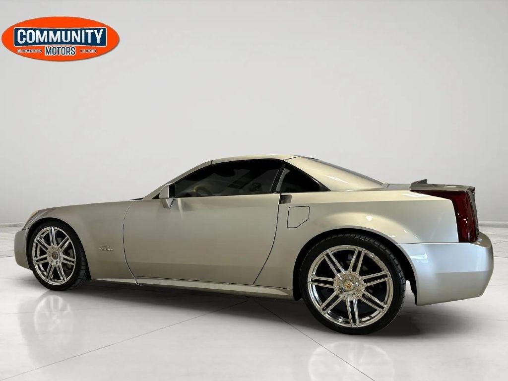 Cadillac XLR  2004