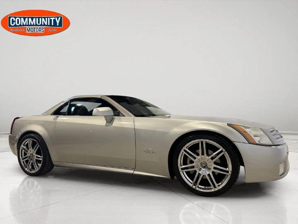 Cadillac XLR  2004