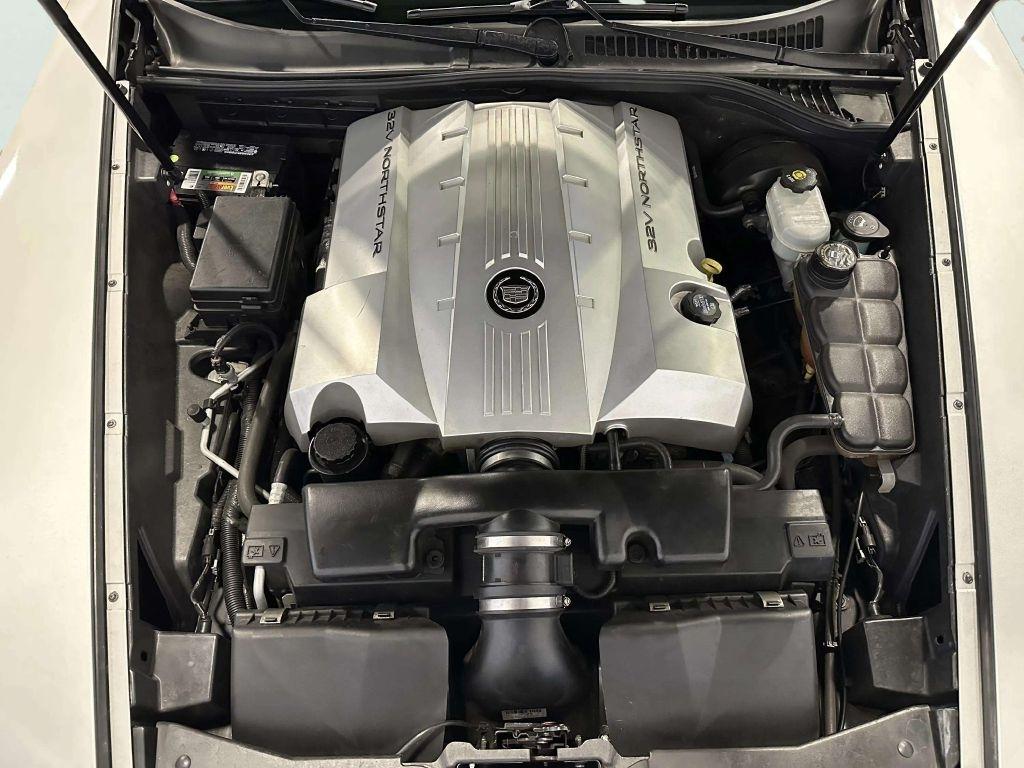 Cadillac XLR  2004