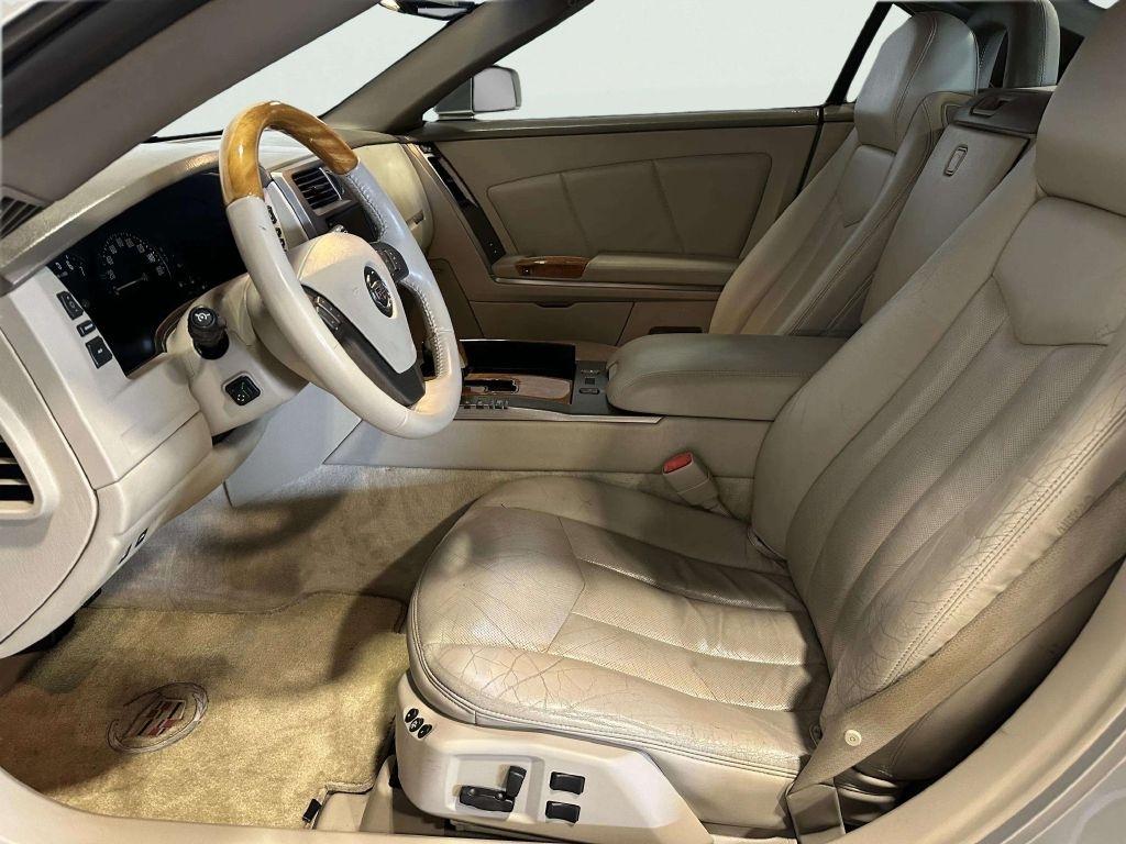 Cadillac XLR  2004
