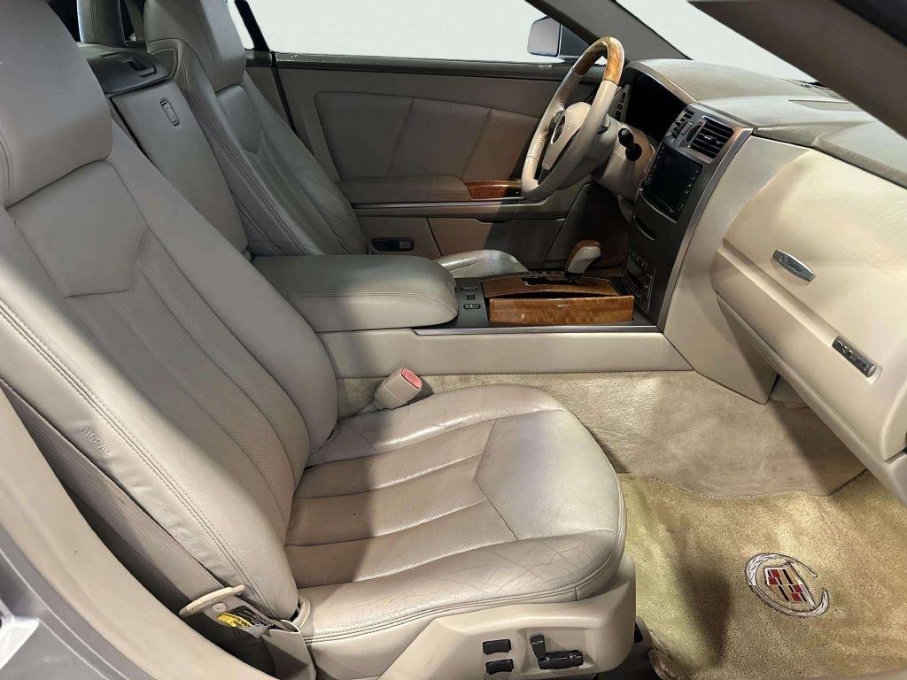 Cadillac XLR  2004