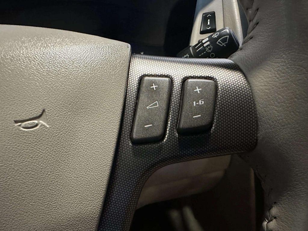 Cadillac XLR  2004