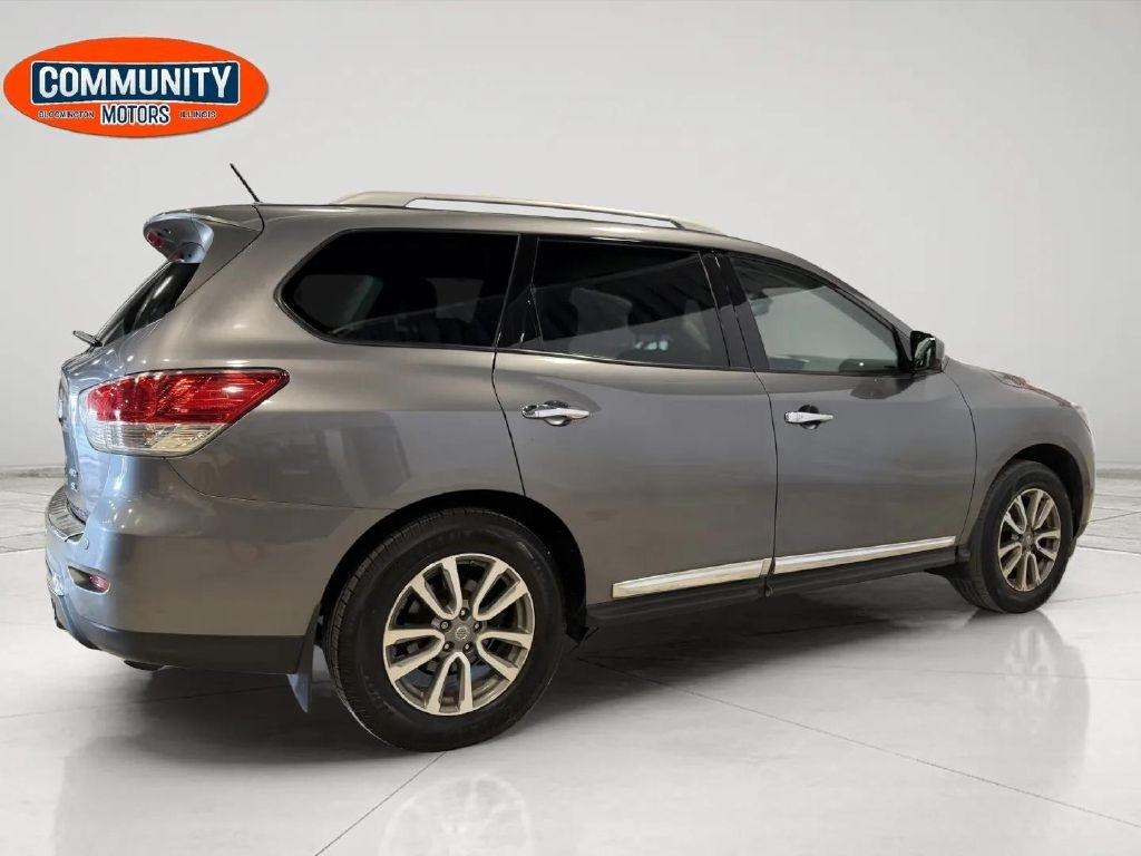 Nissan Pathfinder  2016