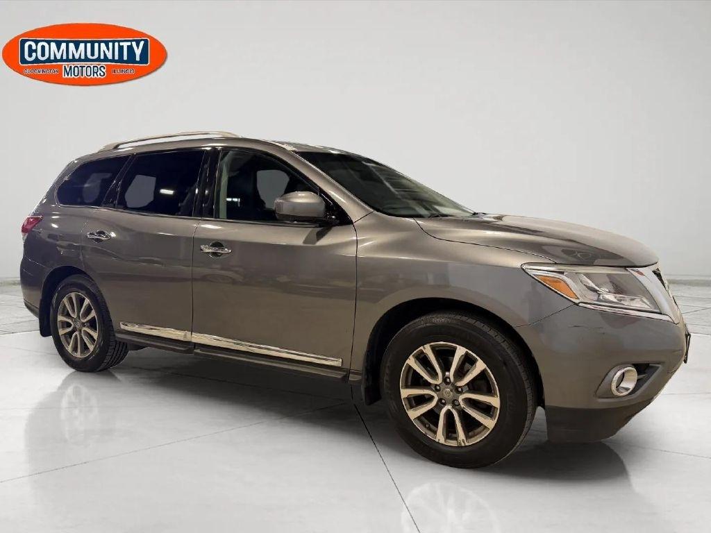 Nissan Pathfinder  2016