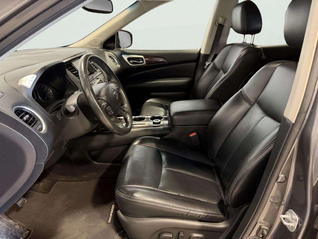 Nissan Pathfinder  2016