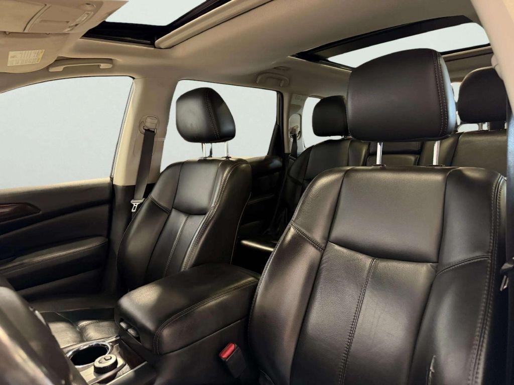 Nissan Pathfinder  2016