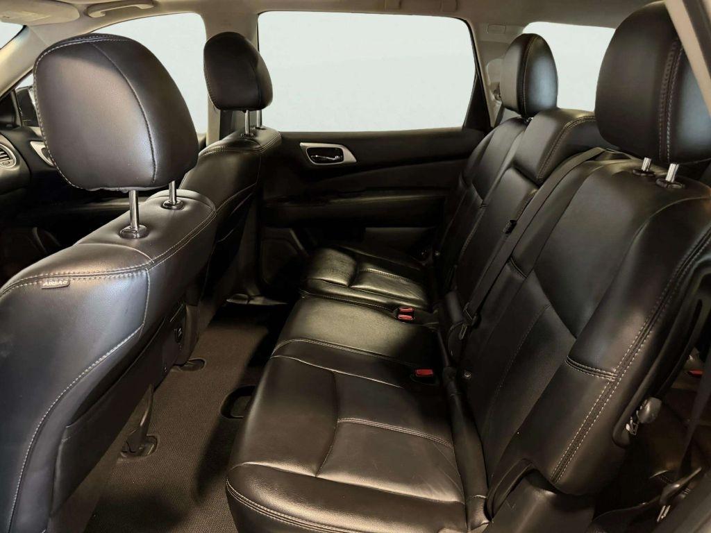 Nissan Pathfinder  2016