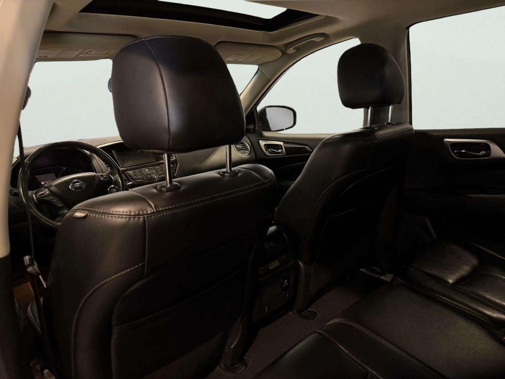 Nissan Pathfinder  2016