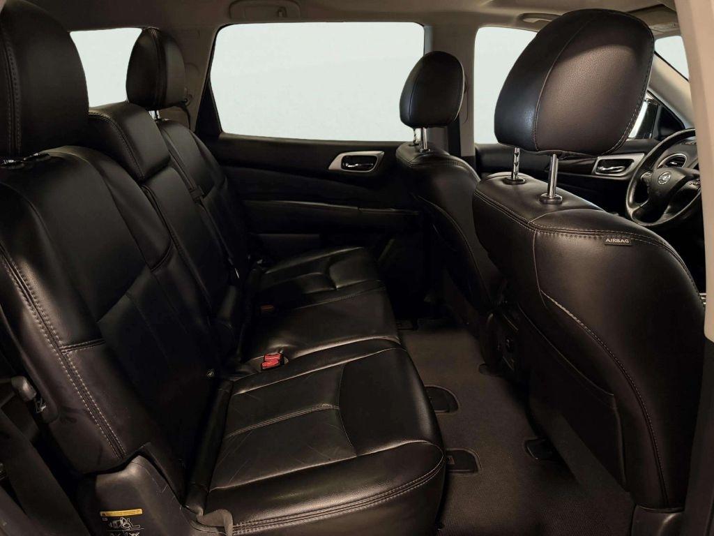 Nissan Pathfinder  2016