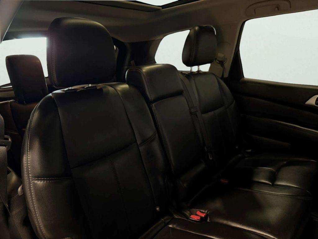 Nissan Pathfinder  2016