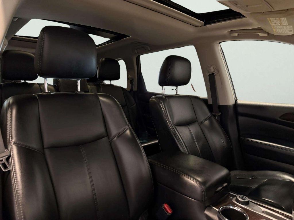 Nissan Pathfinder  2016