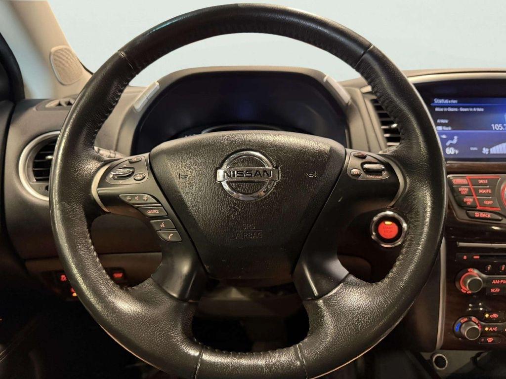 Nissan Pathfinder  2016