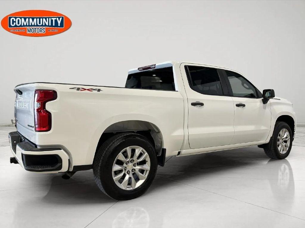 Chevrolet Silverado 1500  2021