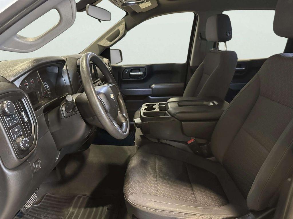 Chevrolet Silverado 1500  2021