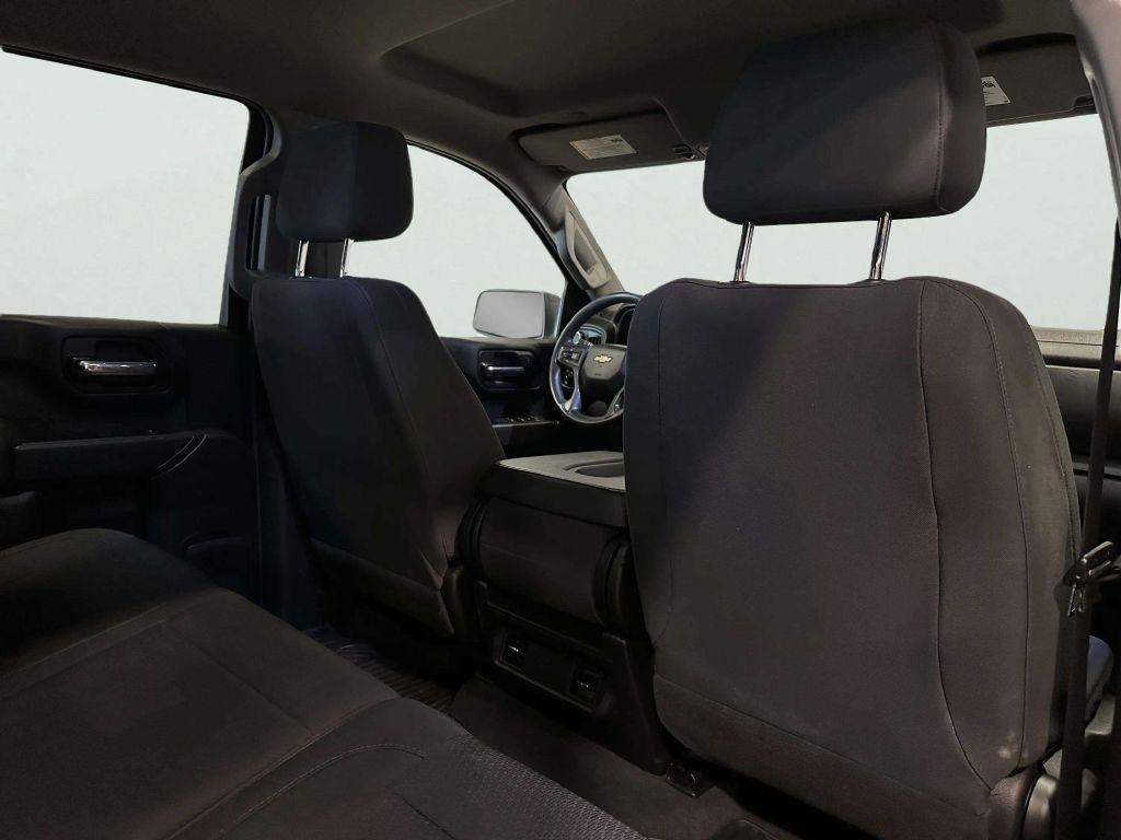 Chevrolet Silverado 1500  2021