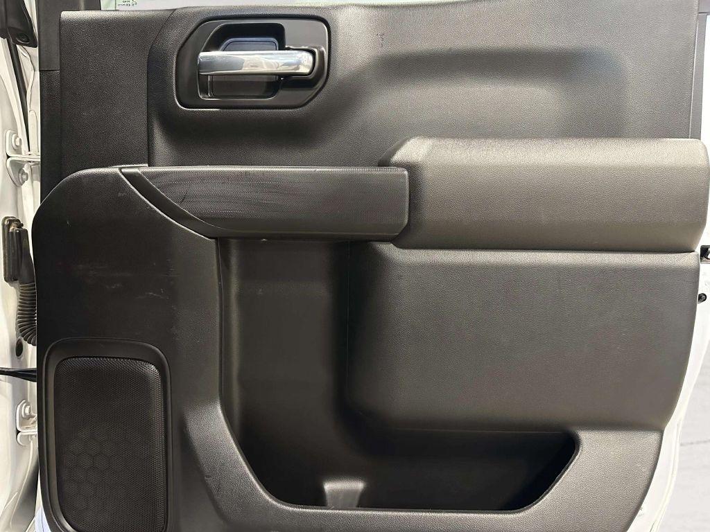 Chevrolet Silverado 1500  2021