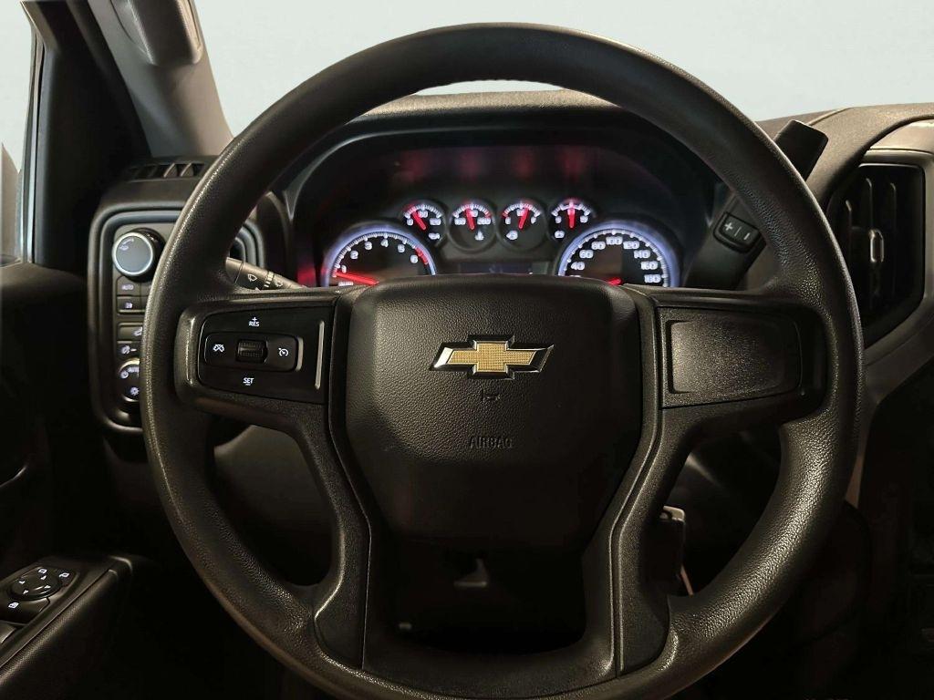 Chevrolet Silverado 1500  2021