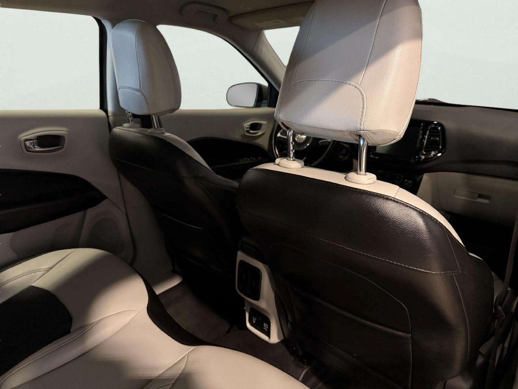 Jeep Compass  2021