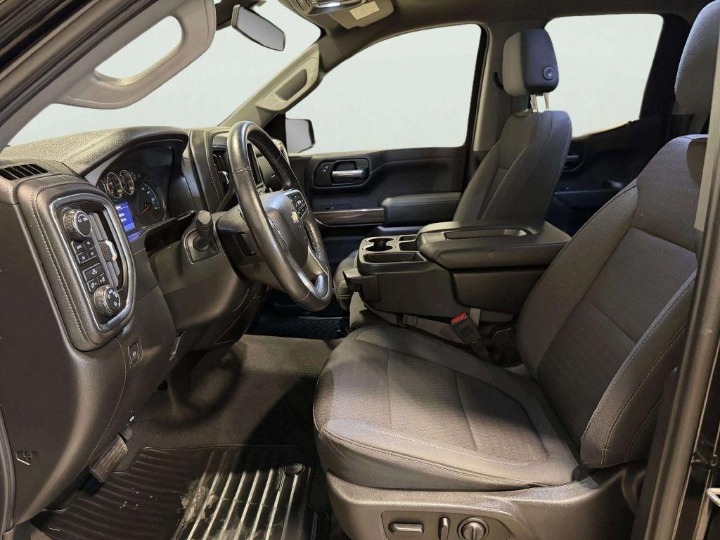 Chevrolet Silverado 1500  2020
