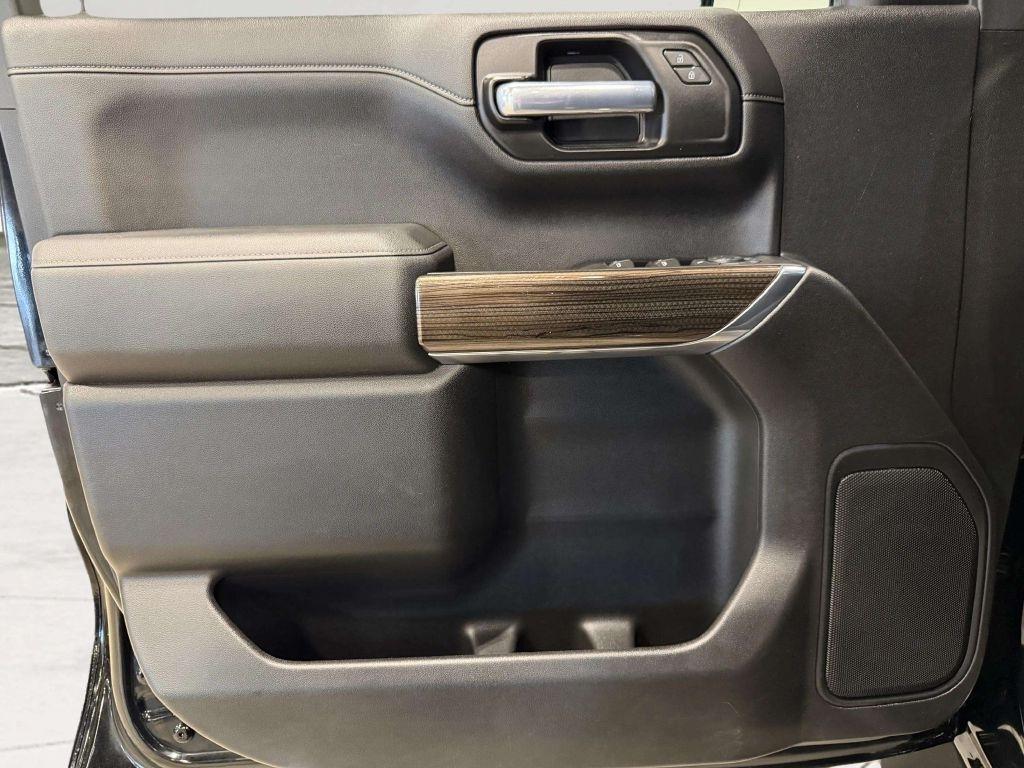 Chevrolet Silverado 1500  2020