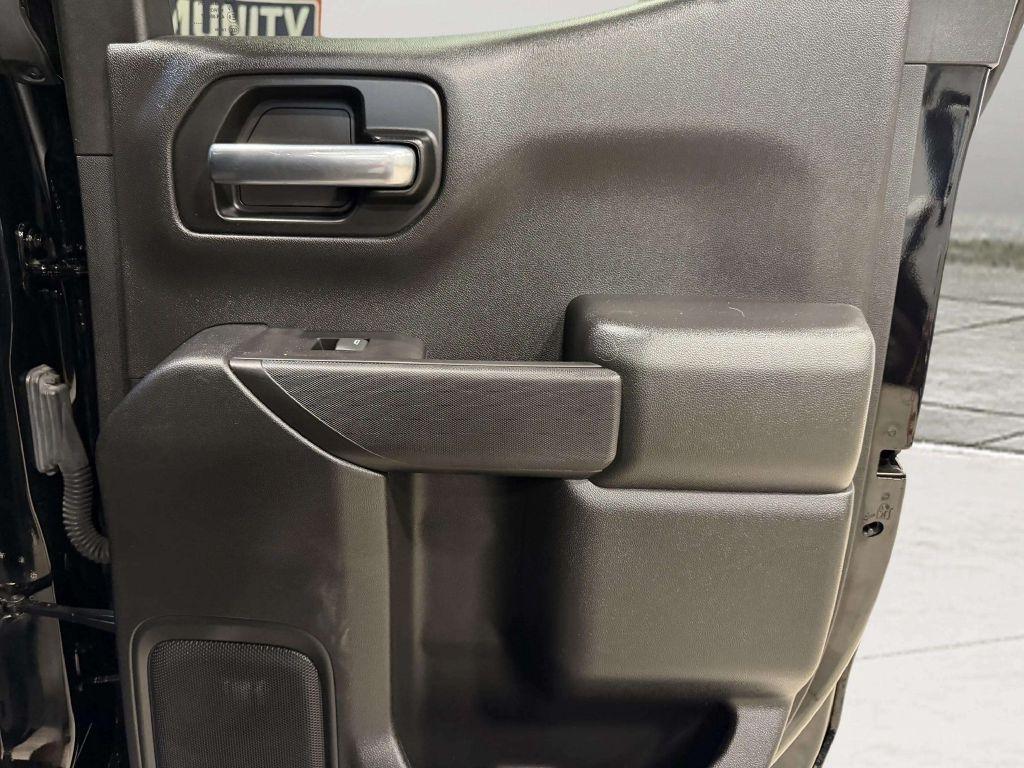 Chevrolet Silverado 1500  2020